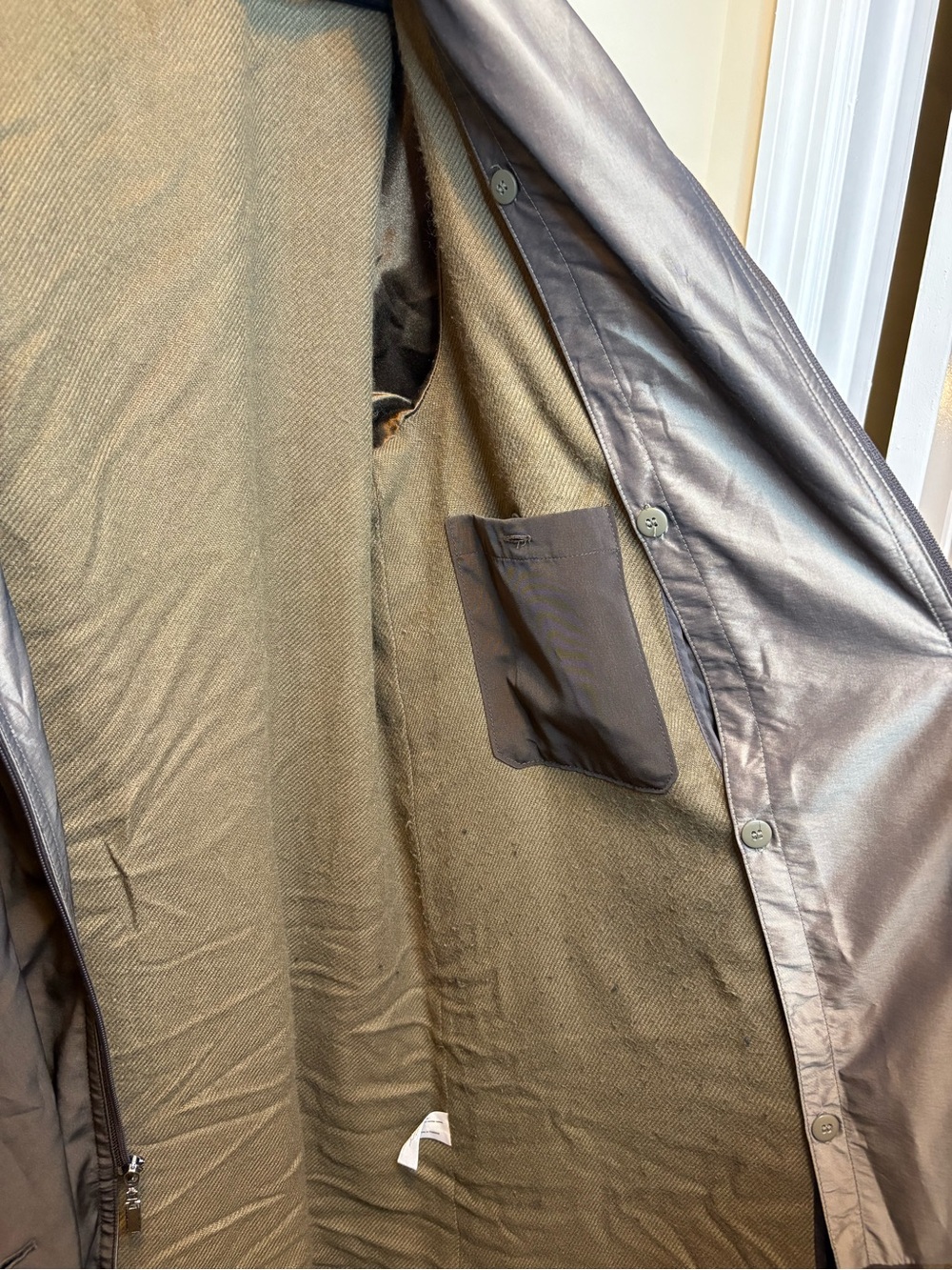 Gallery Waterproof Trench Coat - Picture 4 of 7